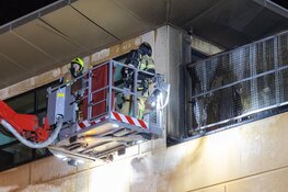 Vlammen op dakterras in Schiphol-Rijk