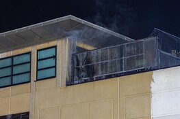 Vlammen op dakterras in Schiphol-Rijk