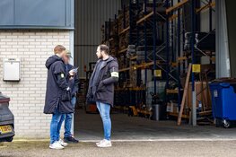 Politie onderzoekt loods aan de Noorderdreef in Nieuw-Vennep