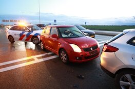 Kindje en vrouw naar ziekenhuis na kopstaartbotsing in Vijfhuizen