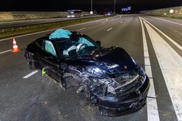 Peperdure bolide crasht op A9 bij Lijnden