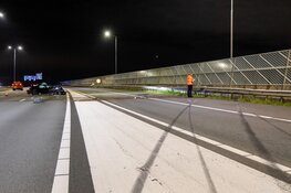 Peperdure bolide crasht op A9 bij Lijnden