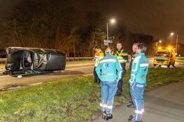 Bestuurder kiest hazenpad na ongeval in Vijfhuizen