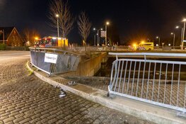 Auto te water gereden in Nieuw-Vennep