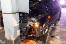 Automobilist aangehouden bij eenzijdig ongeluk in Nieuw-Vennep