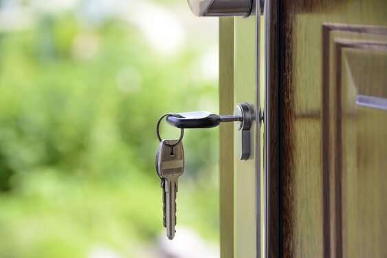 Koopwoningen in april ruim 10 procent duurder dan jaar eerder