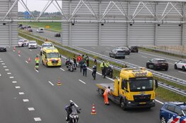 Motorrijder onderuit op de A9 bij Badhoevedorp