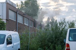 Brand in bedrijfspand Nieuw-Vennep
