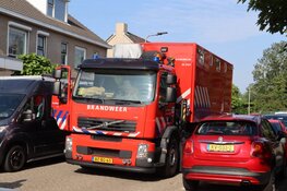 Hulpdiensten groots ingezet bij verdacht pakketje voor woning in Lisse