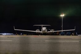 Hulpdiensten zéér groots opgeroepen voor vliegtuig dat noodlanding moet maken op Schiphol