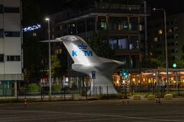 Hulpdiensten zéér groots opgeroepen voor vliegtuig dat noodlanding moet maken op Schiphol