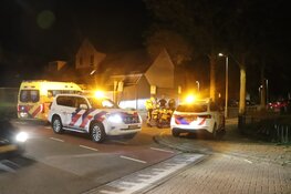 Agent raakt gewond nadat automobilist wegrijdt en agent meesleurt in Hoofddorp