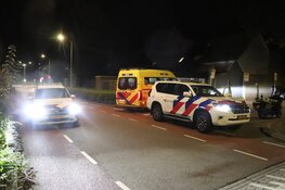 Agent raakt gewond nadat automobilist wegrijdt en agent meesleurt in Hoofddorp