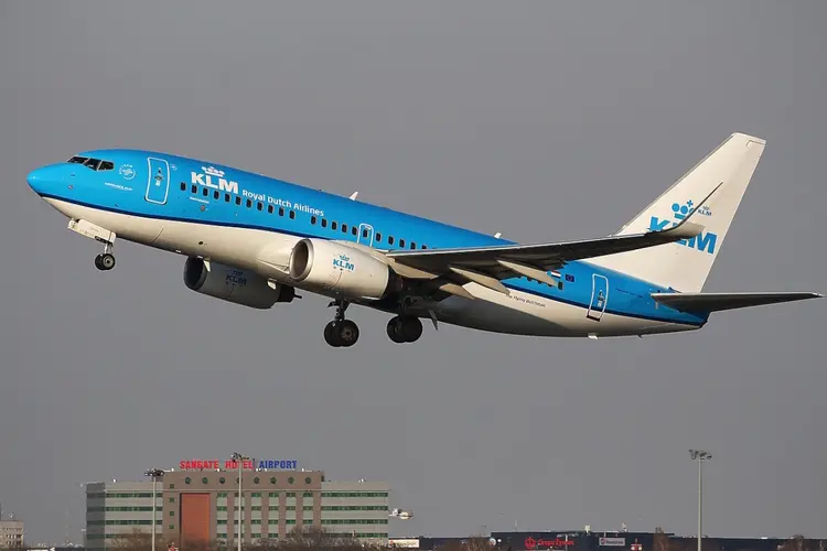 Vakbonden bij KLM mogen woensdag alleen staken bij minimumbezetting voor afhandeling luchtvaartpartners