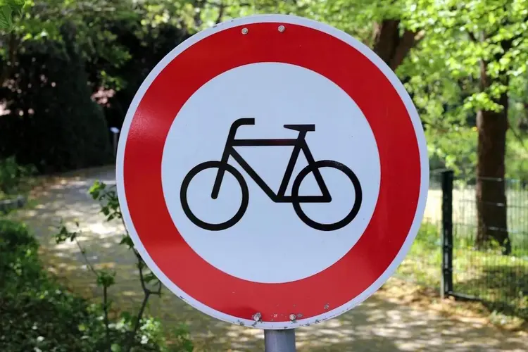 Afsluiting Dassenbospad in Hoofddorp voor fietsers 6 - 24 oktober 2025