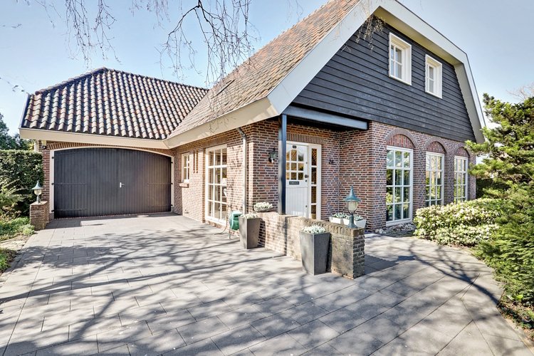 Een vrijstaande villa met charme, ruimte én karakter