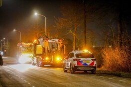 Hopen met riet in brand, brandweer voor de tweede keer uitgerukt