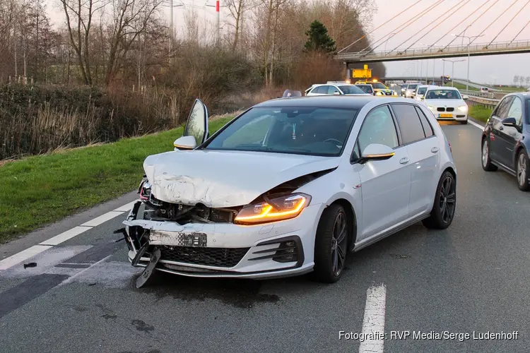 Flinke schade na ongeval op N205