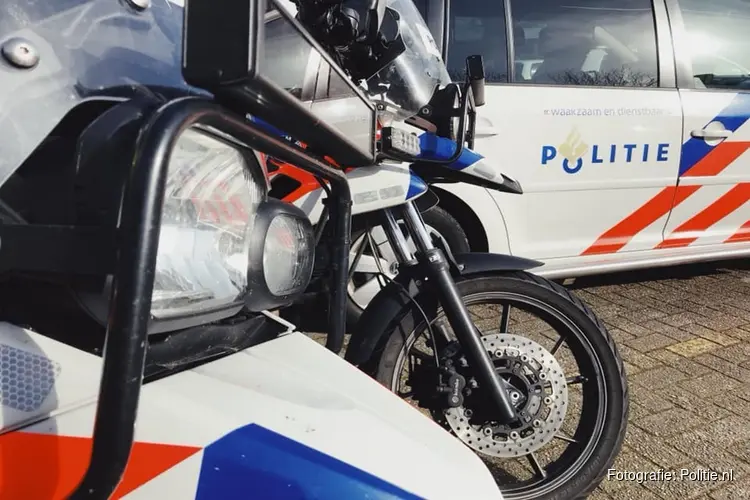 Controle op fatbikes, bromfietsen en snorfietsen in Hoofddorp