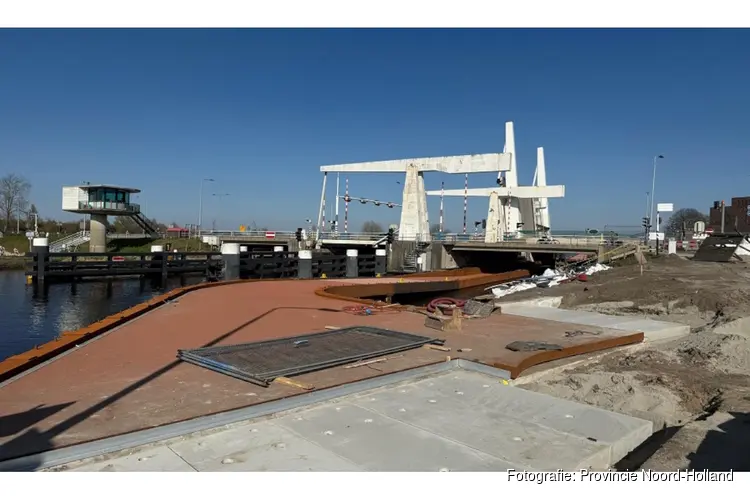 Feestelijke opening Cruquiusbruggen 18 april