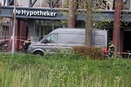 Overleden persoon aangetroffen in water Nieuw-Vennep