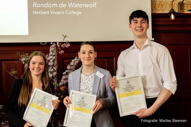 Leerlingen uit Nieuw-Vennep winnen KHMW Profielwerkstukprijs voor onderzoek naar lokale geschiedenis