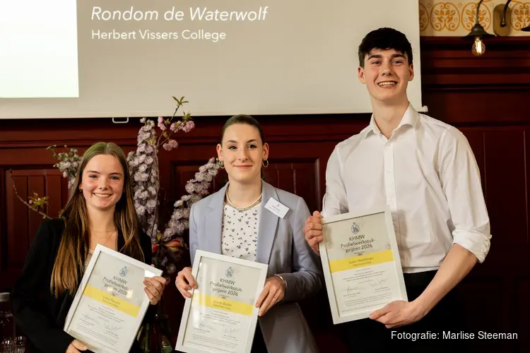 Leerlingen uit Nieuw-Vennep winnen KHMW Profielwerkstukprijs voor onderzoek naar lokale geschiedenis