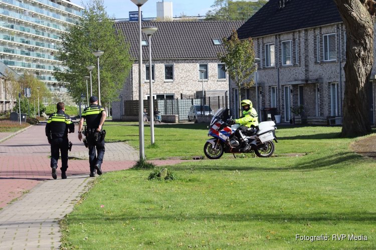 Lichtgewonde bij steekincident in Uithoorn, verdachte op de vlucht