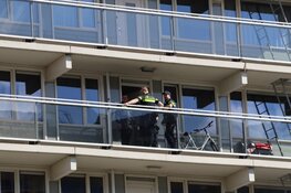 Lichtgewonde bij steekincident in Uithoorn, verdachte op de vlucht