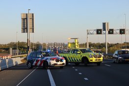 Auto slaat over de kop op A9 bij Boesingheliede, inzittende ongedeerd