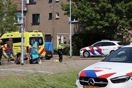 Fietsster gewond bij aanrijding op IJweg in Hoofddorp