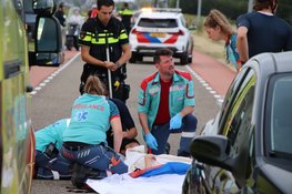 Wielrenner ernstig gewond na aanrijding met auto