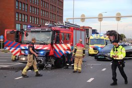 Brandweerwagen betrokken bij ongeval op kruising
