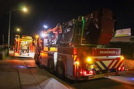 Veel rook bij brand in wasserij Nieuw-Vennep