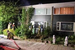 Brandweer redt kat bij woningbrand in Hoofddorp