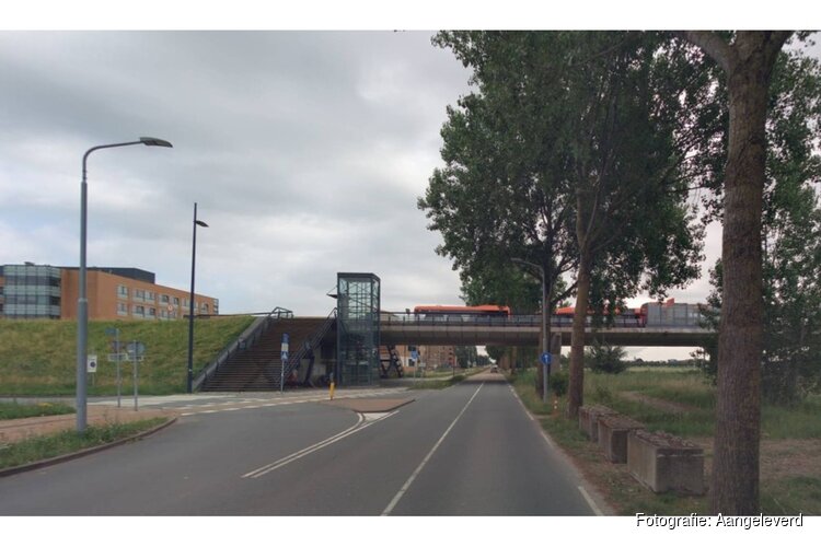 Planning onderhoud trappen en liften bushalte Beukenhorst in Hoofddorp