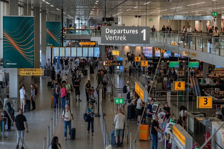Uitgaan rond Schiphol: welke casino's en speelhallen vind je in de Haarlemmermeer?