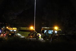 Gewonde nadat auto over de kop slaat op N205