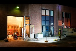 Veel schade na explosie bij bedrijfspand in Nieuw-Vennep