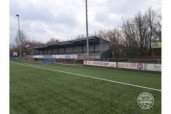 Uitblinkende Dol helpt SV Hoofddorp aan eerste zege