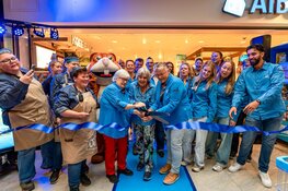 Drukte bij heropening Albert Heijn Toolenburg