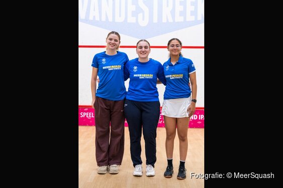 Ook 'MeerSquash dames winnen bij seizoenstart