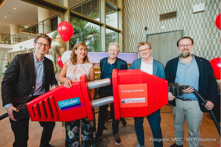Feestelijke livegang energiehub De President