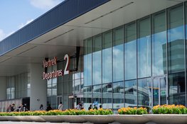 Het internationale passagiersverkeer op Schiphol bepaalt de vraag naar meertalige digitale diensten