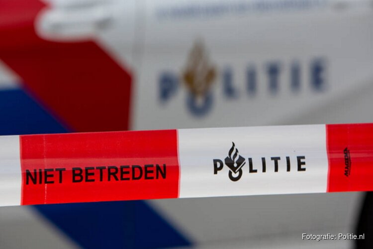 Minderjarige jongen gevonden in het water en later overleden
