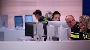 Opsporing Verzocht: wie doodde Donald Vrijmoet?