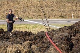 Snelweg A200 bij Halfweg afgesloten na felle bermbrand