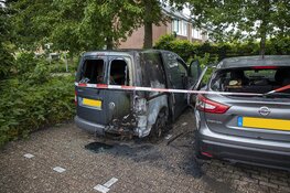Veel schade bij autobrand Graan voor Visch Hoofddorp