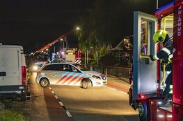 Brand bij watersportbedrijf aan de Aalsmeerderdijk in Rijsenhout