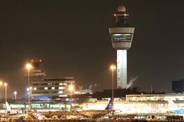 'Gijzeling' op Schiphol blijkt loos alarm: bemanning drukte verkeerde code in